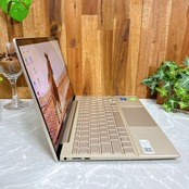 【極美品 2021年式】HP ENVY Laptop 13 / 第11世代 Core i7-1165G7 / メモリ16GB / SSD1TB / 13.3インチ 4K タッチパネル式