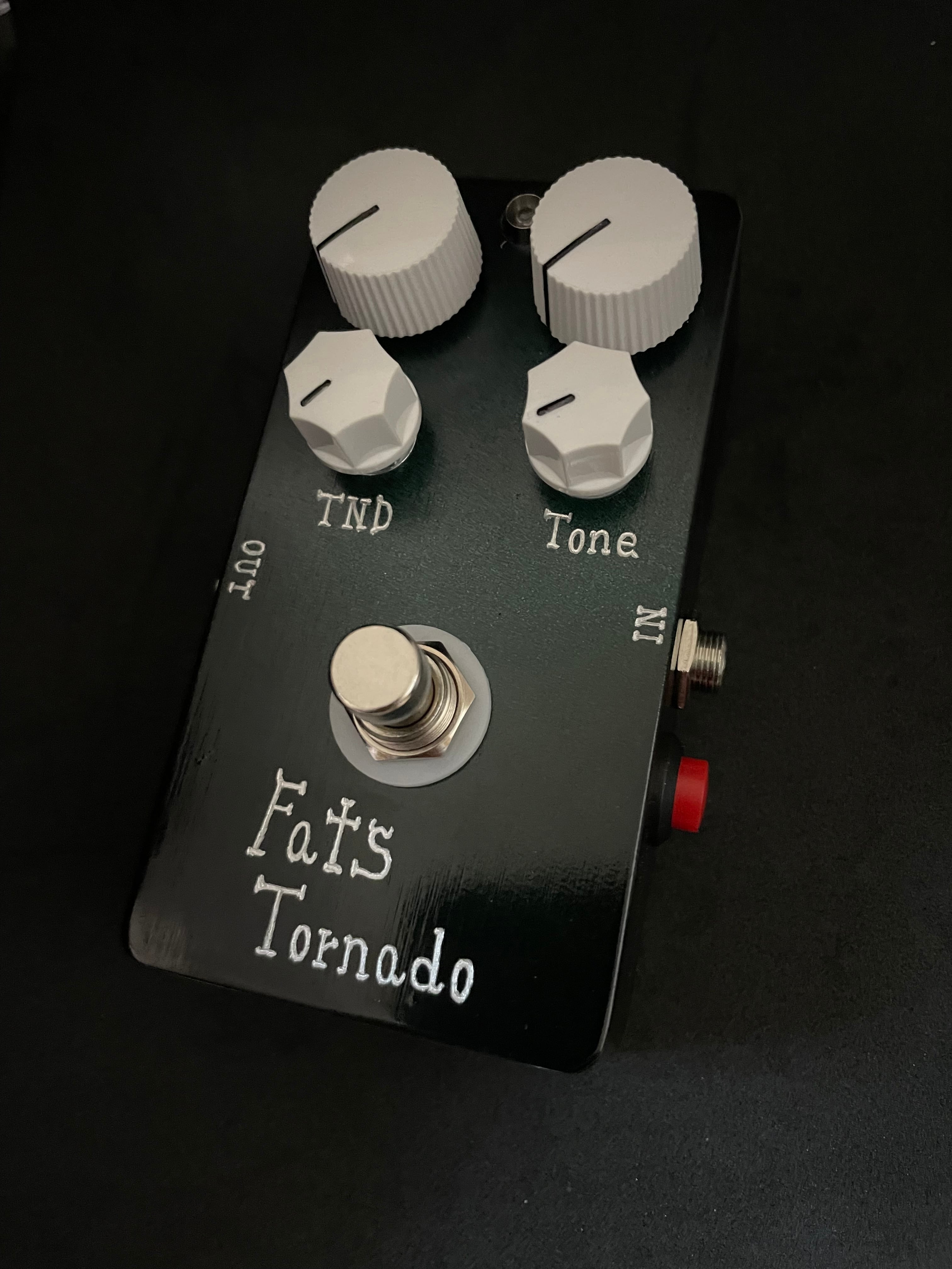 完全オリジナル回路のハンドメイドオーバードライブブランド：Fats