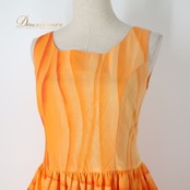 フラダンス 衣装 ワンピース ドレス オレンジ系 ククイ 日本製 Kukui ハワイアンプリント グラデーション ノースリーブ フレア アロハ フラ ダンス レッスン 練習 ダンス衣装 ハワイアンダンス レディース 華やか 鮮やか かわいい おしゃれ フレアワンピース オレンジドレス ハワイアンワンピース プリントワンピース グラデーション柄 カラフル リゾート 旅行 南国風 きれいめ 大人可愛い 上品 ノースリーブワンピース スカート フィットアンドフレア 背面ファスナー ポリエステル 綿混