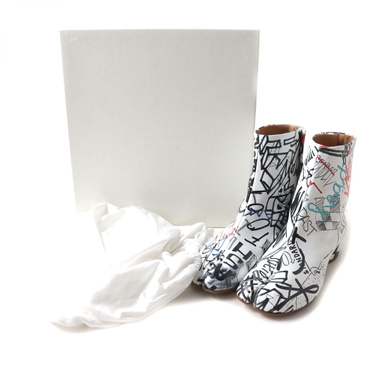 未使用品☆Maison Margiela 22 メゾンマルジェラ S58WU0273 未使用品☆Maison Margiela 22 メゾンマルジェラ S58WU0273