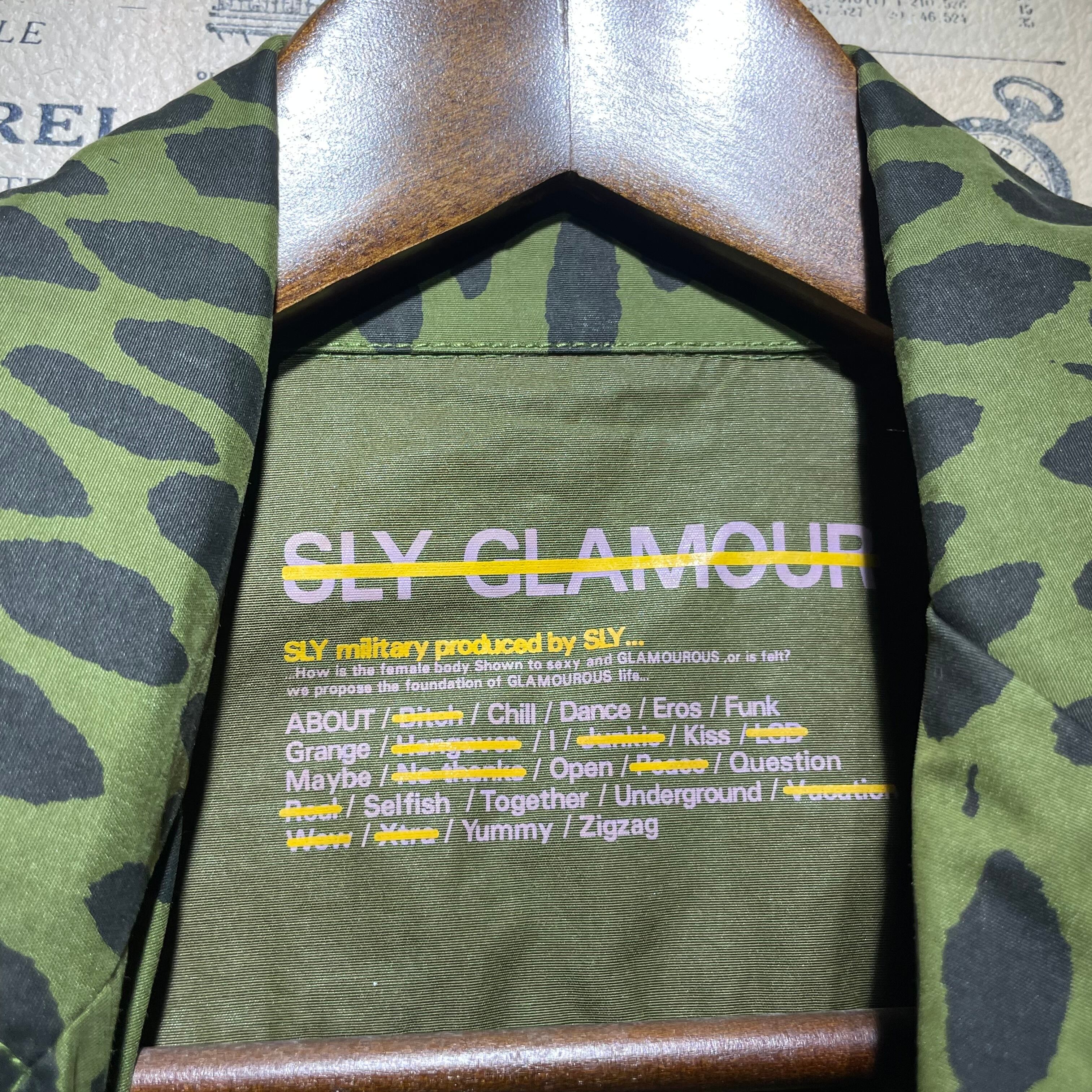 SLY　スライ　セットアップ　スーツ　テーラードジャケット　ショートパンツ