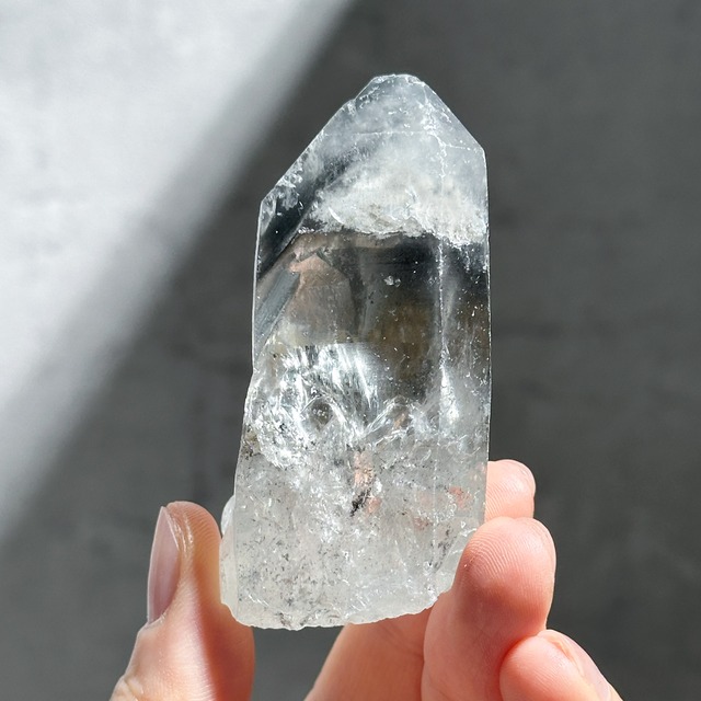 バイーア産ブラックファントムレムリアンクォーツ原石32◇Black Phantom  Lemurian Quartz◇ 天然石・鉱物・パワーストーン