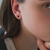 10/25(日)新作発売*【ミニサイズ】silver925 black cubic pierce