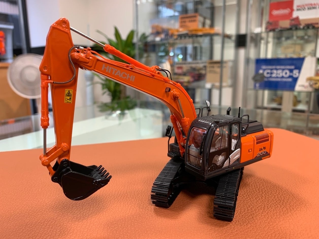 REPLICARS 1/50 HITACHI ZAXIS200-6 | 北原模型株式会社