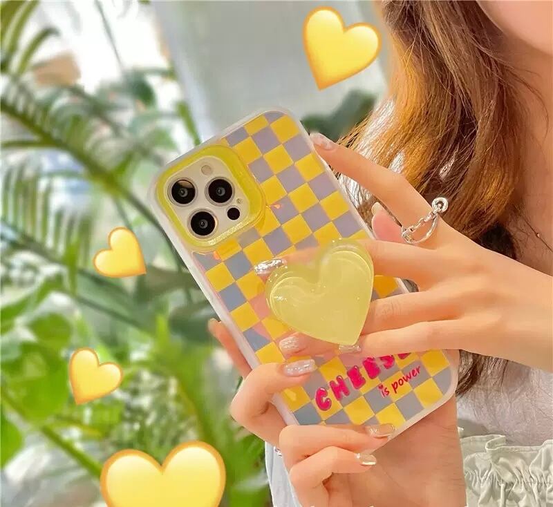 ぷっくりハートの グリップ付き チェック柄 スマホグリップ付き Iphoneケース Iphoneカバー スマホ スマホグッズ ポップソケット カラフル 立体的 ハート シリコン Lamitte Deco トレンド 韓国ファッション ショップ Base店
