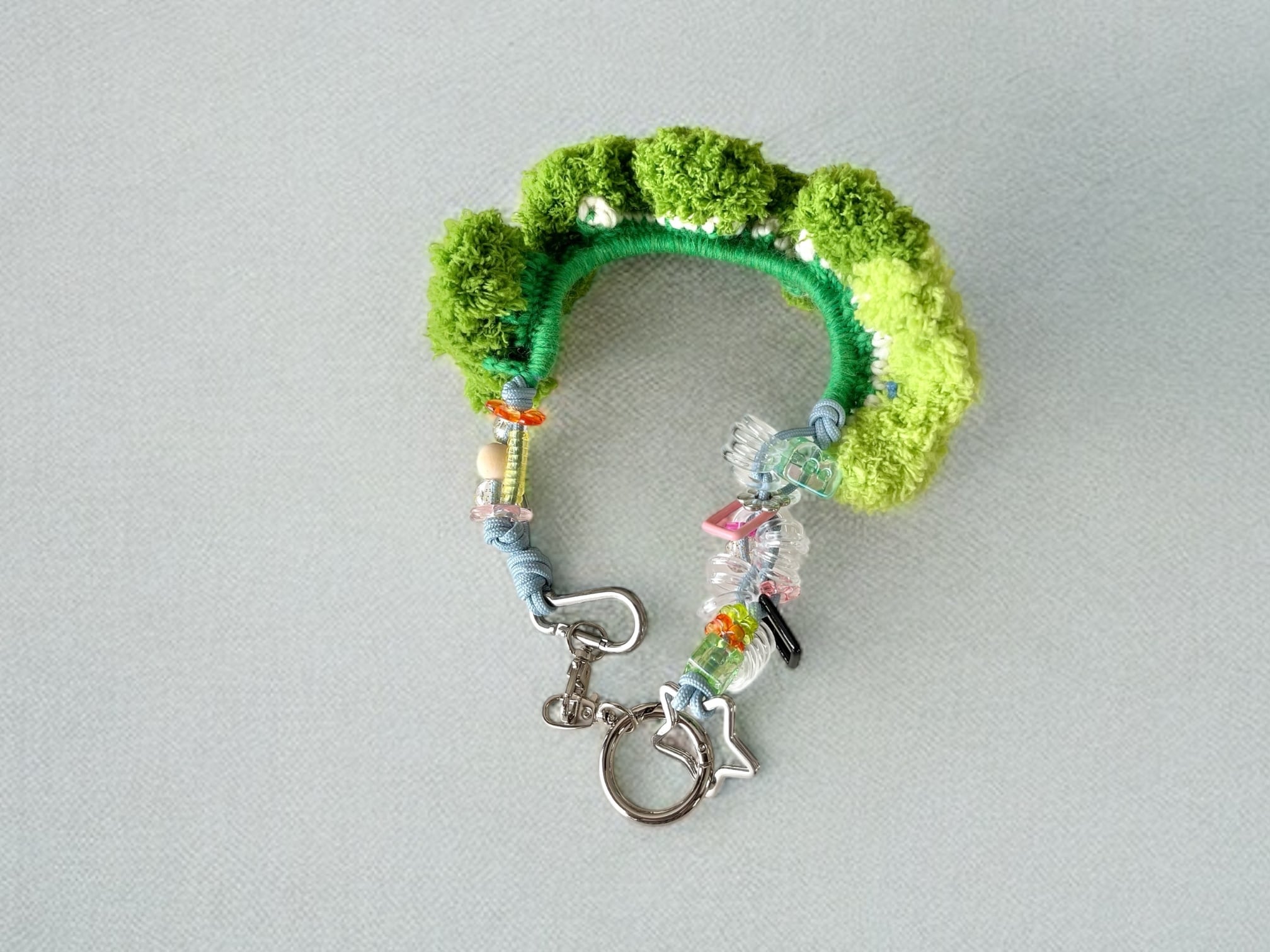 AMULtowacO フリルストラップ