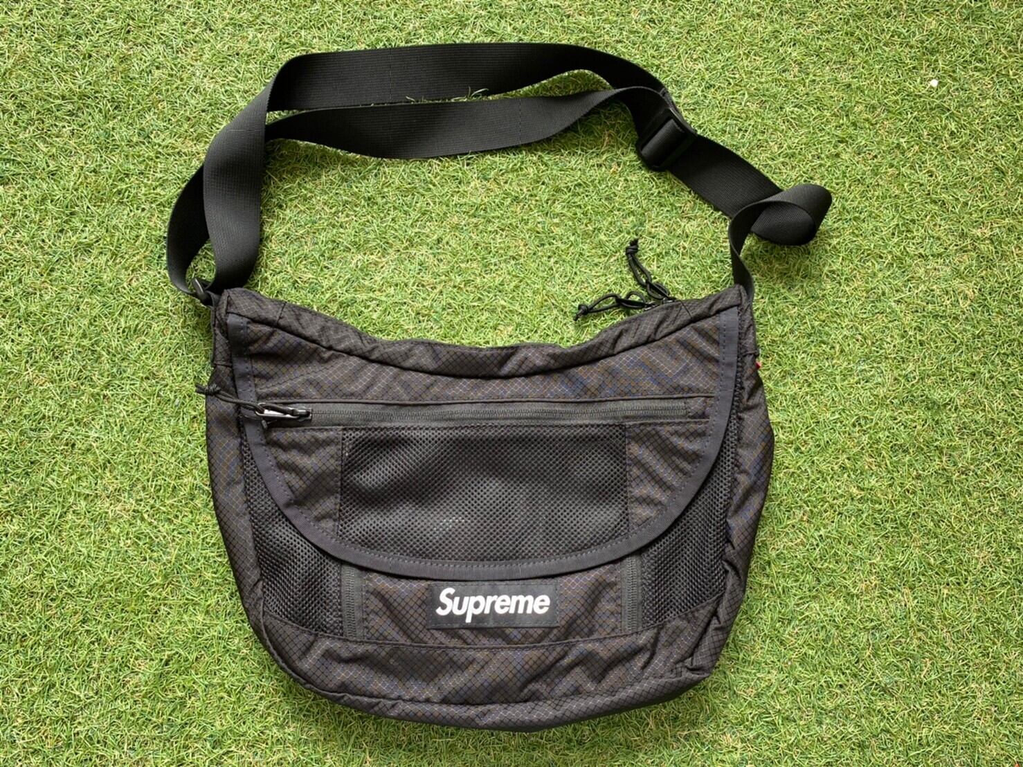 Supreme SMALL MESSENGER BAG BLACK 217319 | BRAND BUYERS OSAKA 