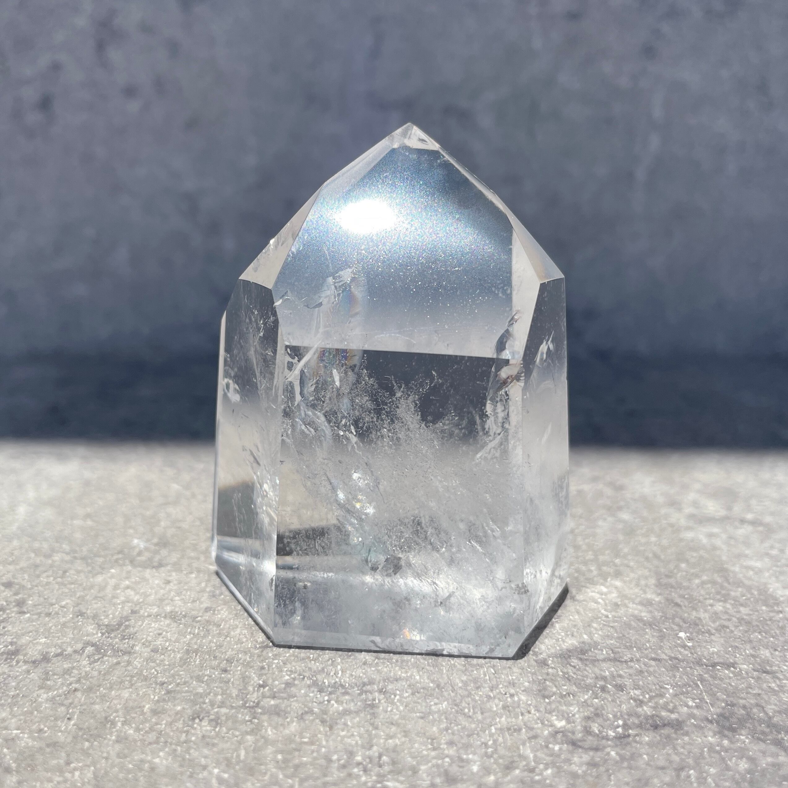 【高品質】ミナスジェライス産クリアクォーツ タワー81◇Clear Quartz◇ 天然石・鉱物・パワーストーン