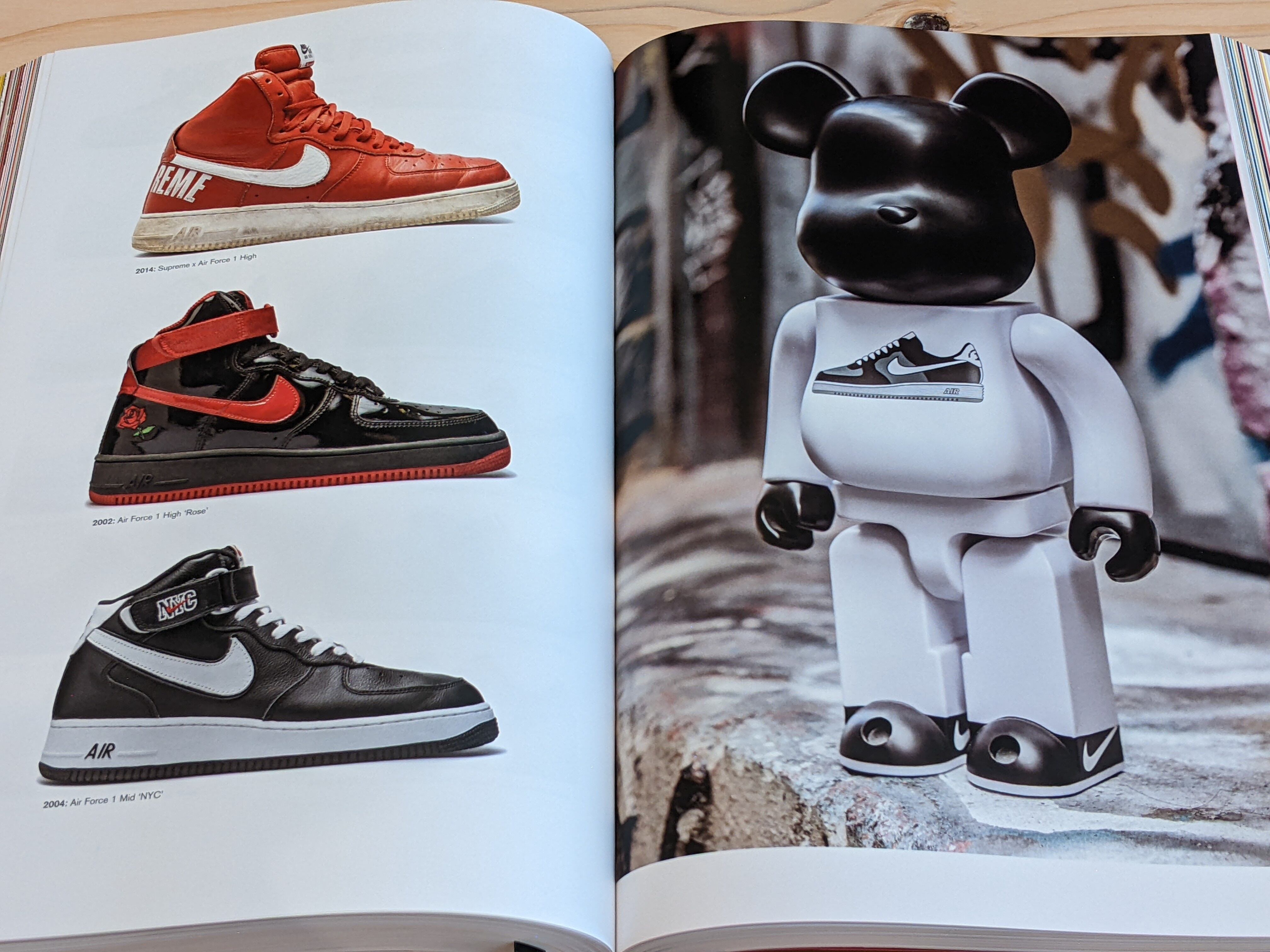 新品】Sneaker Freaker / スニーカー フリーカー タッシェン