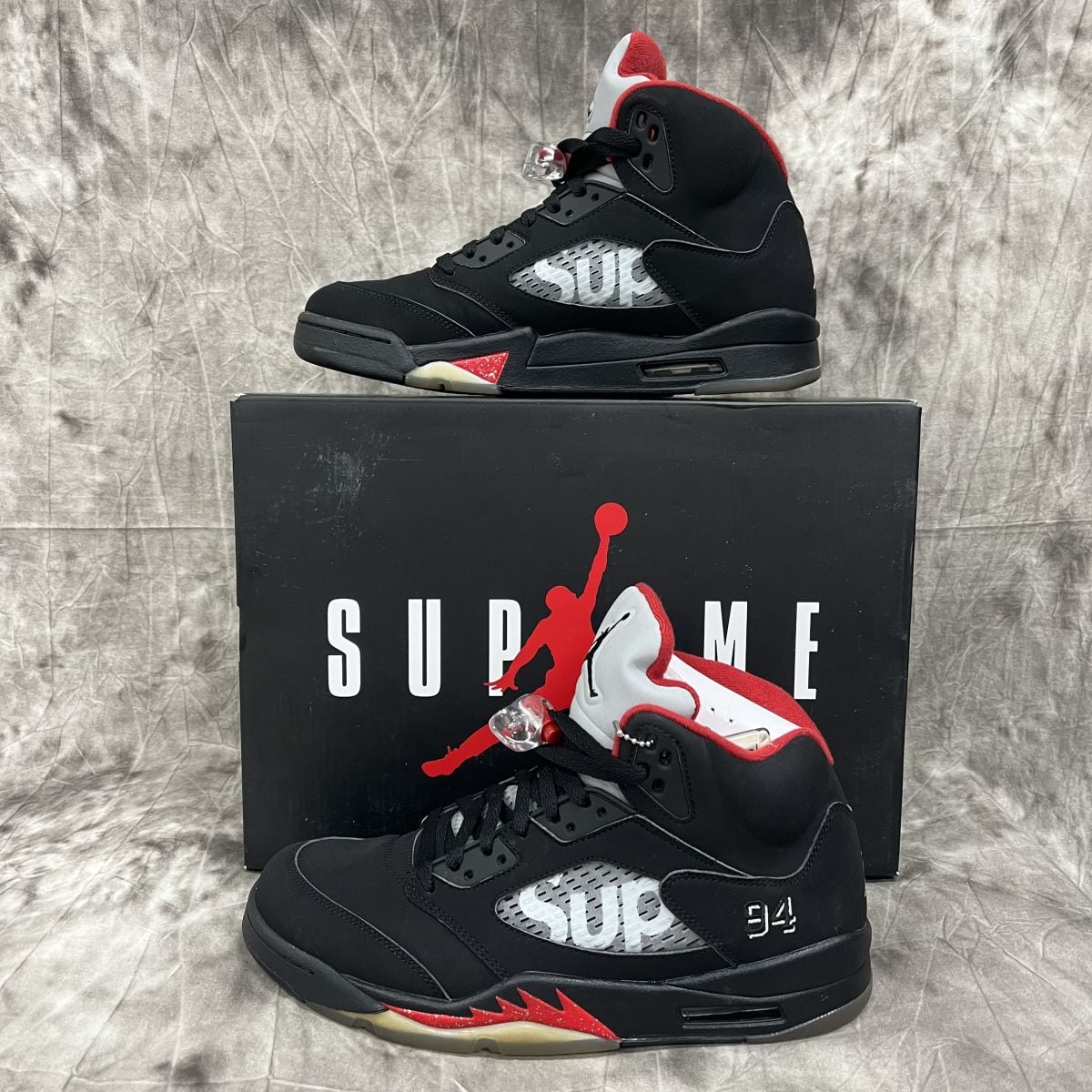 【※激レア】Supreme × Nike コラボスニーカー　Jordan5