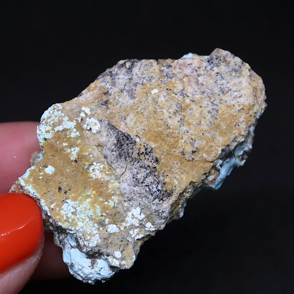 カリフォルニア産！ターコイズ トルコ石 16,5g TQ258 原石 鉱物 天然石
