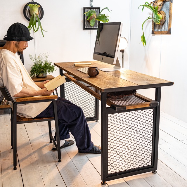 OLD OAK WORK DESK / EXPAND LEGS