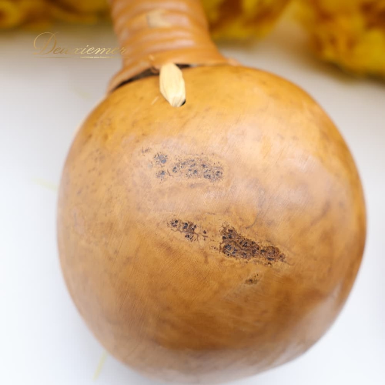 ハワイアンダンス 衣装 ウリウリ フラダンス イエロー系 楽器 一体型 羽根 黄 茶 鮮やか 舞台 イベント ステージ 民族舞踏 音楽 ダンス小物 ナチュラル ブラウン系