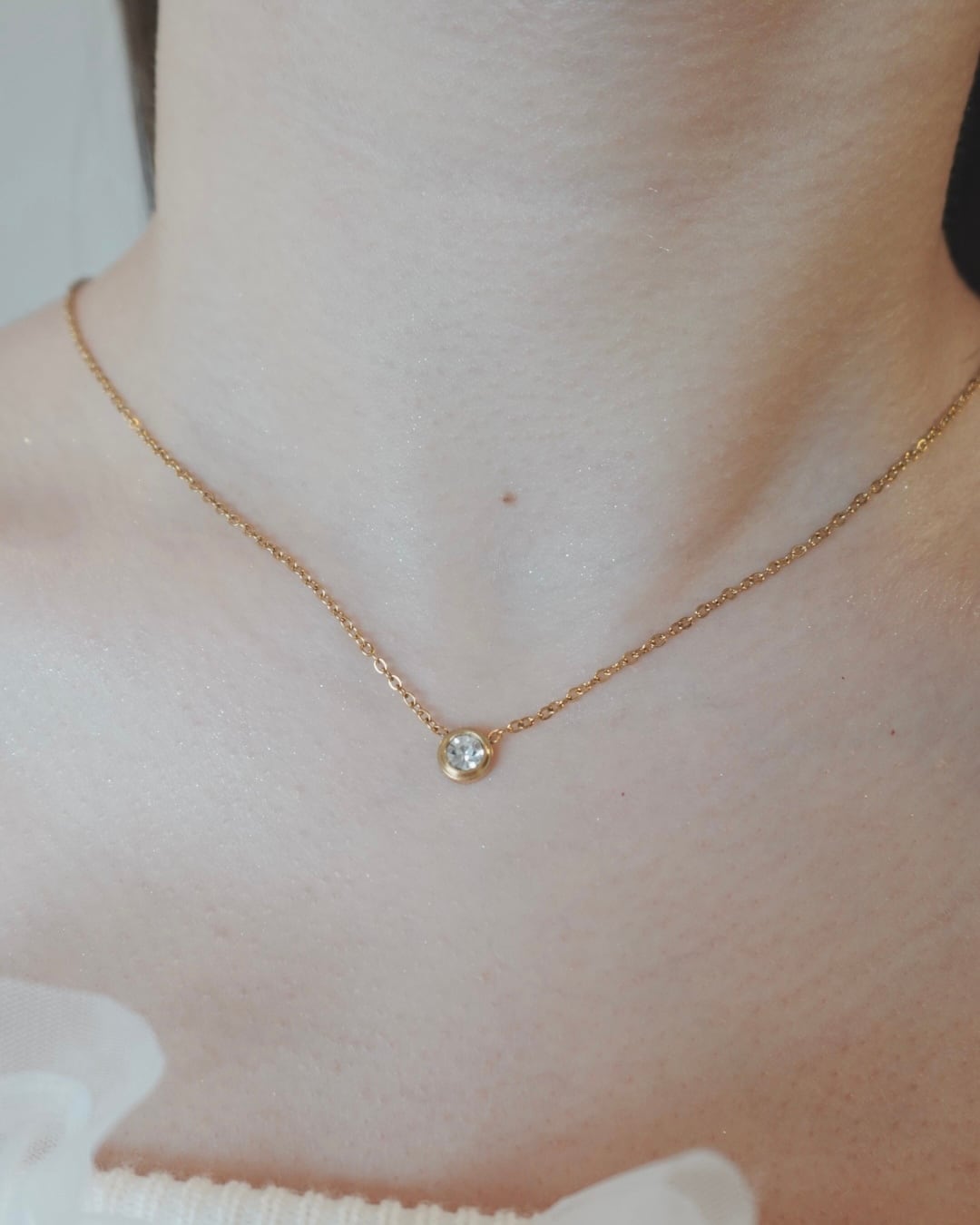 zirconia simple necklace | Lulu