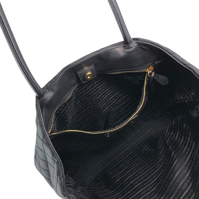 PRADA プラダ ハンドバッグ ブラック ロゴ キルティング トートバッグ vintage ヴィンテージ オールド eg4mx4