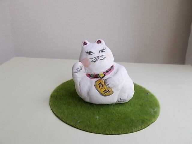 紙粘土人形　置物　インテリア ポーズ人形 ハンドメイド 紙粘土 紙粘土ドール コレクション