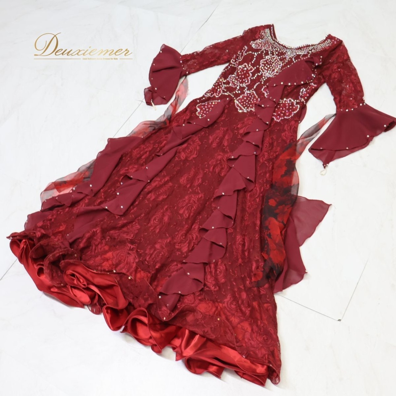 【社交ダンス衣装】ワインレッド prima boutique プリマブティック ワンピース ドレス 赤 フリル レース 高級感 上品 深い赤