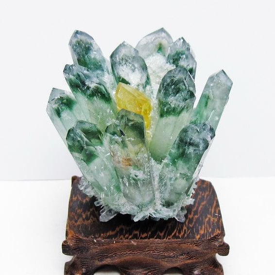 緑水晶 クラスター 原石 台座付属 一点物 182-7406