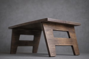 solo table "3" BR　オールウッド　組み立て式　受注生産品　送料無料　幅45cm×奥行30cm×高さ20cm