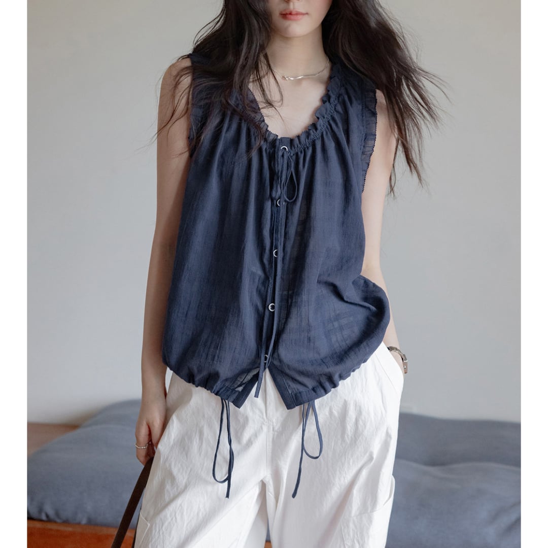 gather ribbon sleeveless blouse