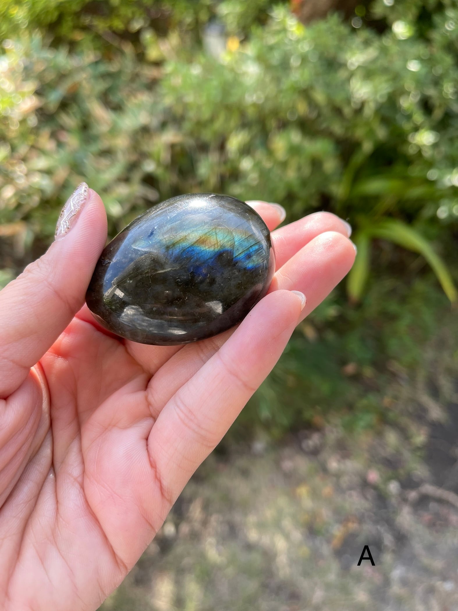 ラブラドライト　パームストーン(Labradorite　Palm stone）
