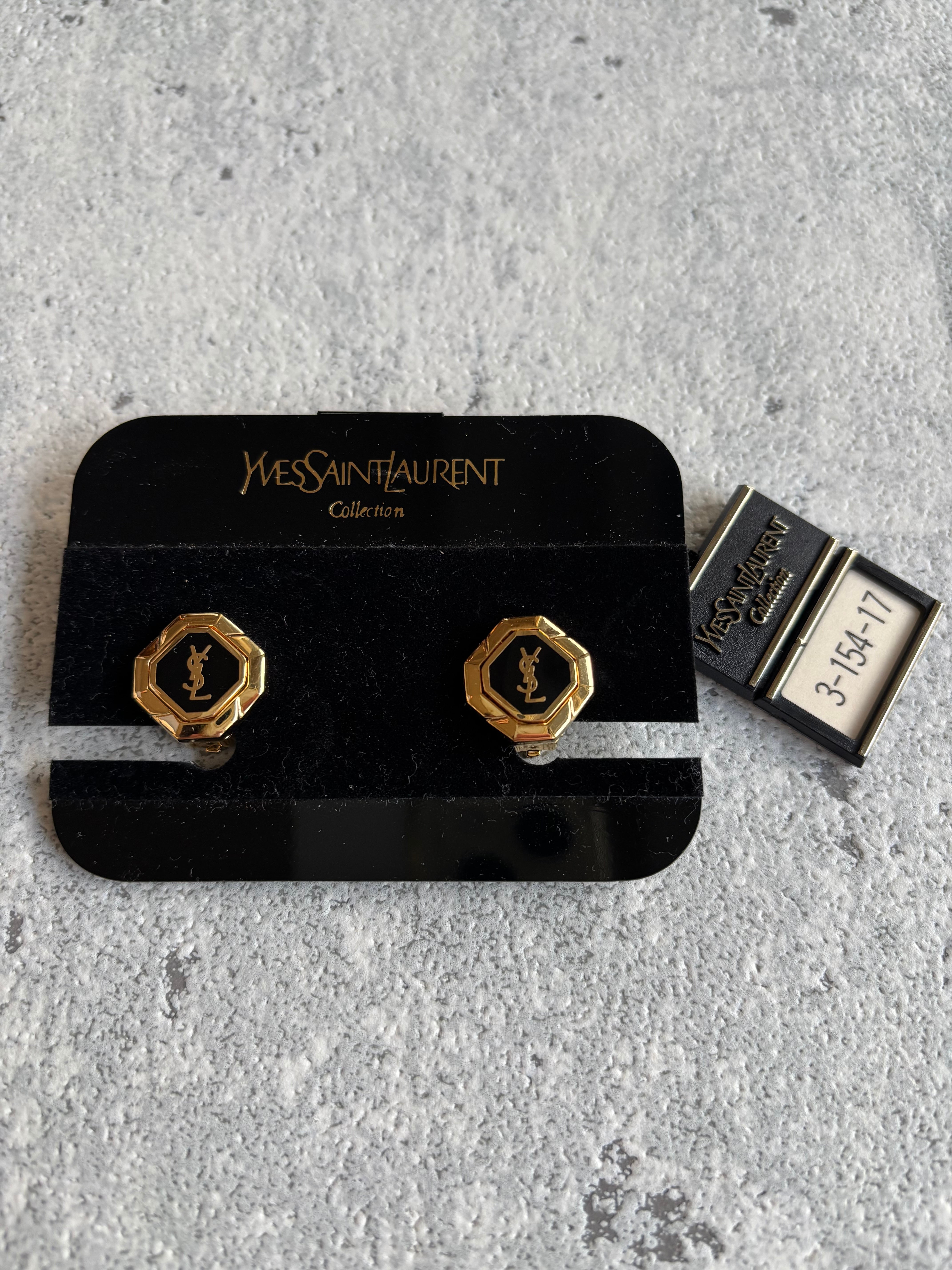 Yves Saint Laurent | Petit luxe Vintage