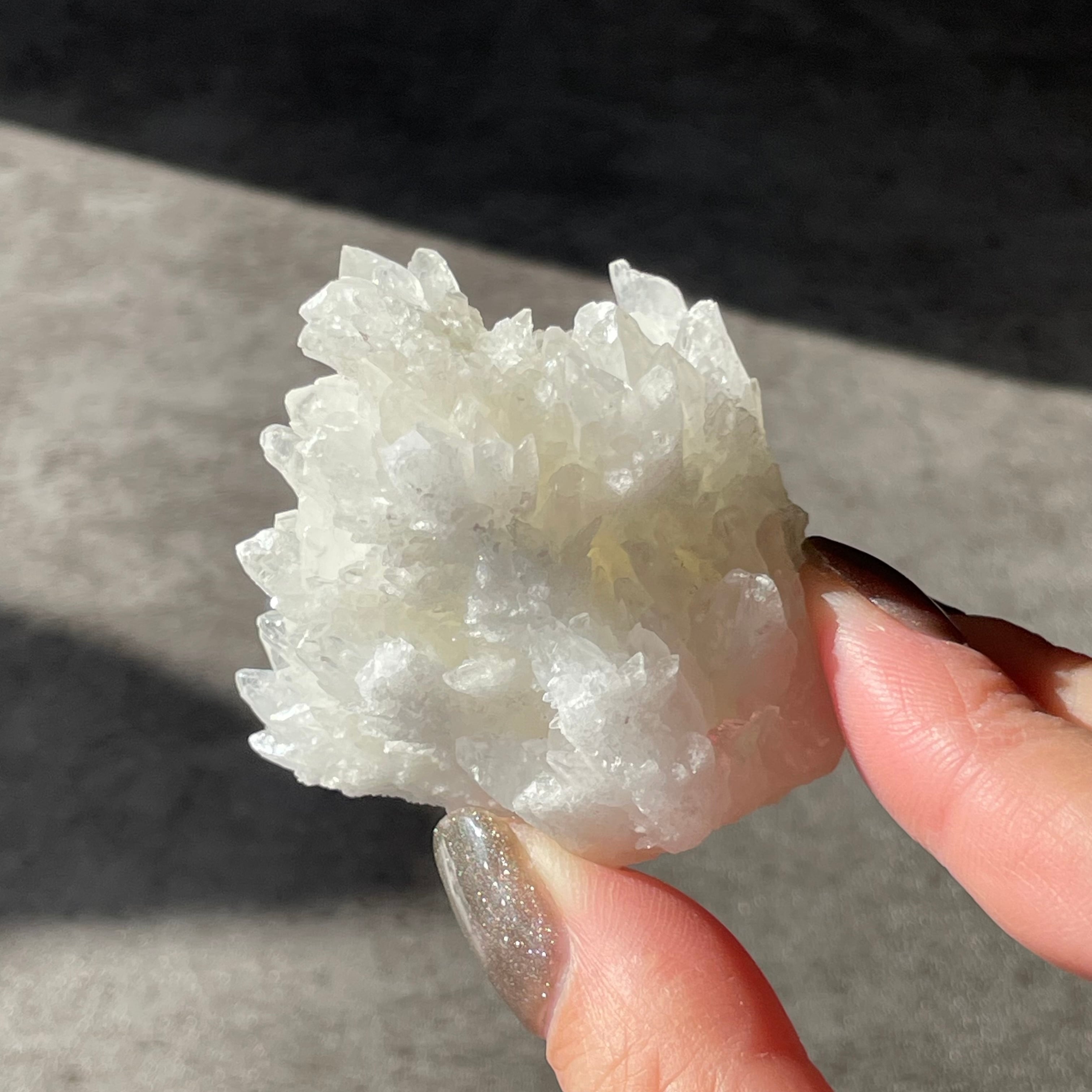 White Aragonite ホワイトアラゴナイト|原石|天然石 パワーストーン 鉱物 gem stone
