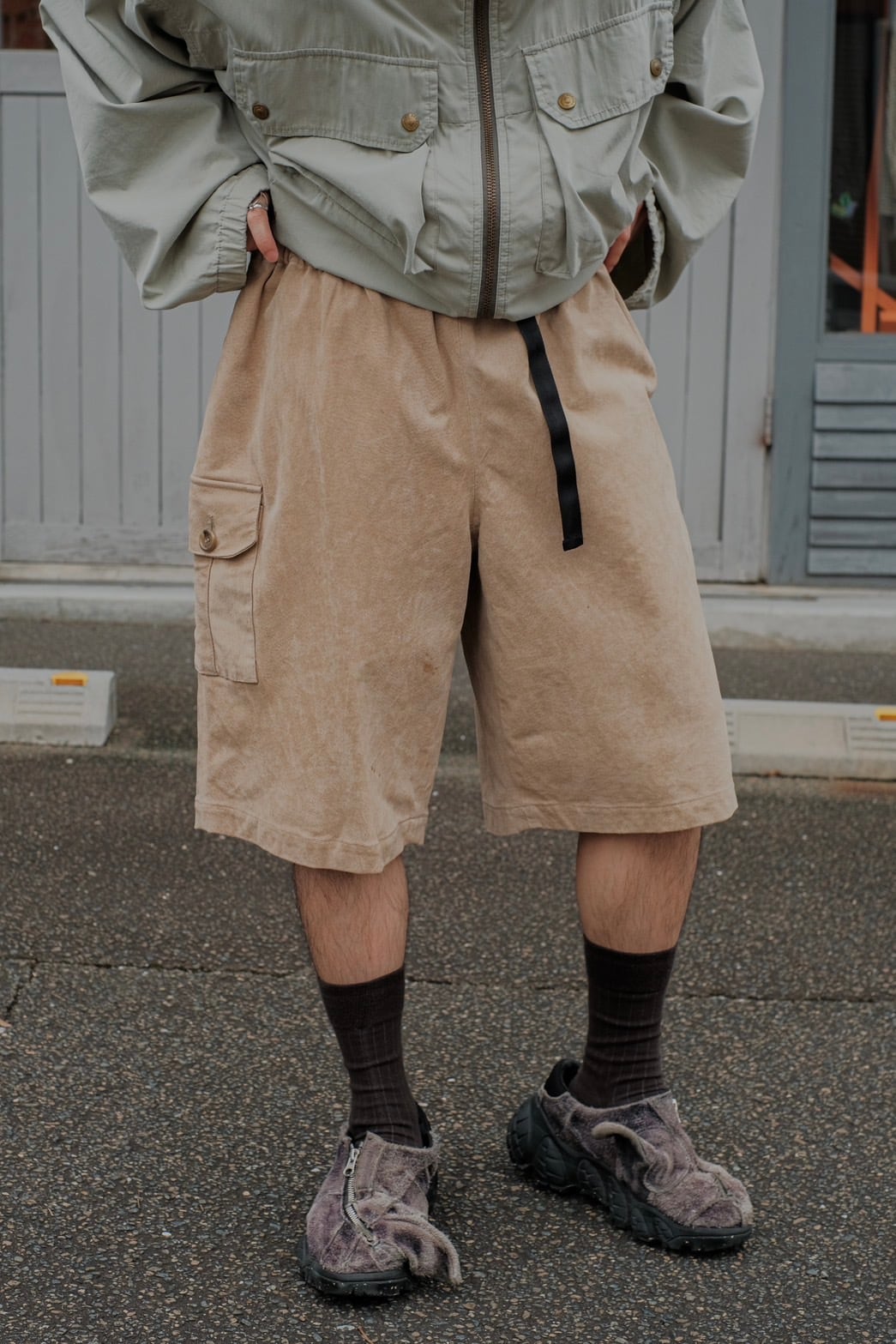 1990s leather short pants
