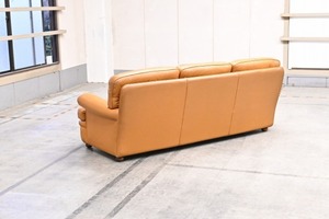 イタリア製 Poltrona Frau 150万 本革 3人掛けソファ トリプルソファ 3P 総革 モダン 高級 レザー ポルトローナフラウ【中古家具/中古インテリア/USED家具ユーズド家具/リサイクル】