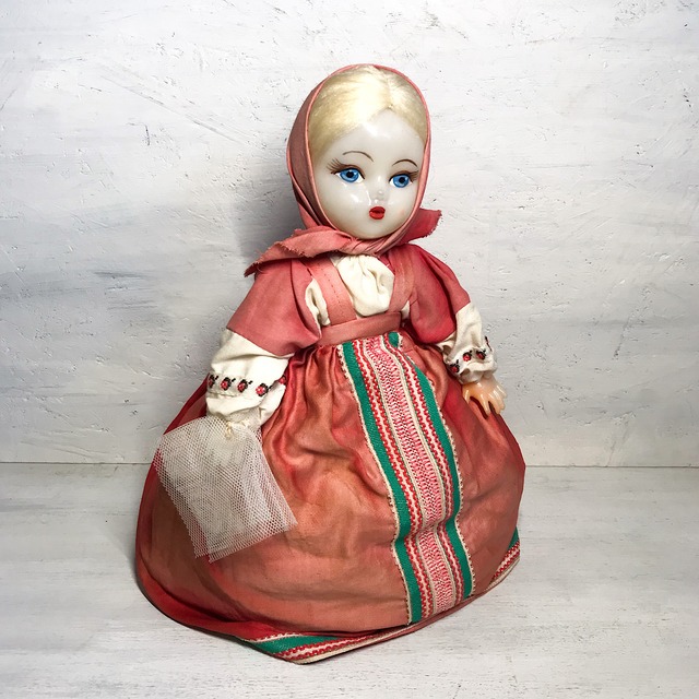 【R-928】旧ソ連民族衣装人形のティーコゼー