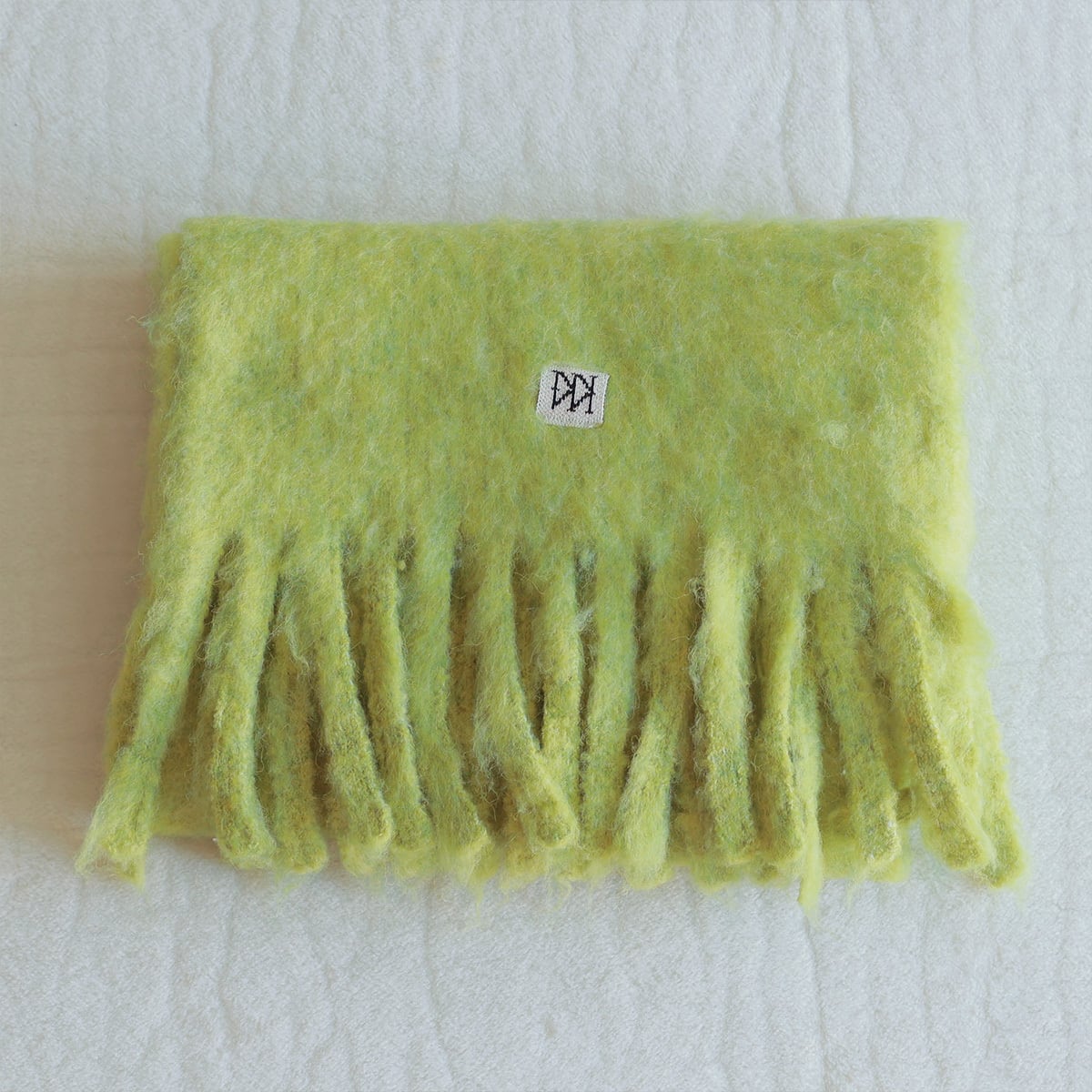 YENN (イエン) フラフィーマフラー