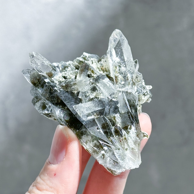 ゼッカ産クローライトインクリアクォーツ22◇ Chlorite in Clear Quartz From Zeca de Souza ◇天然石・鉱物・パワーストーン