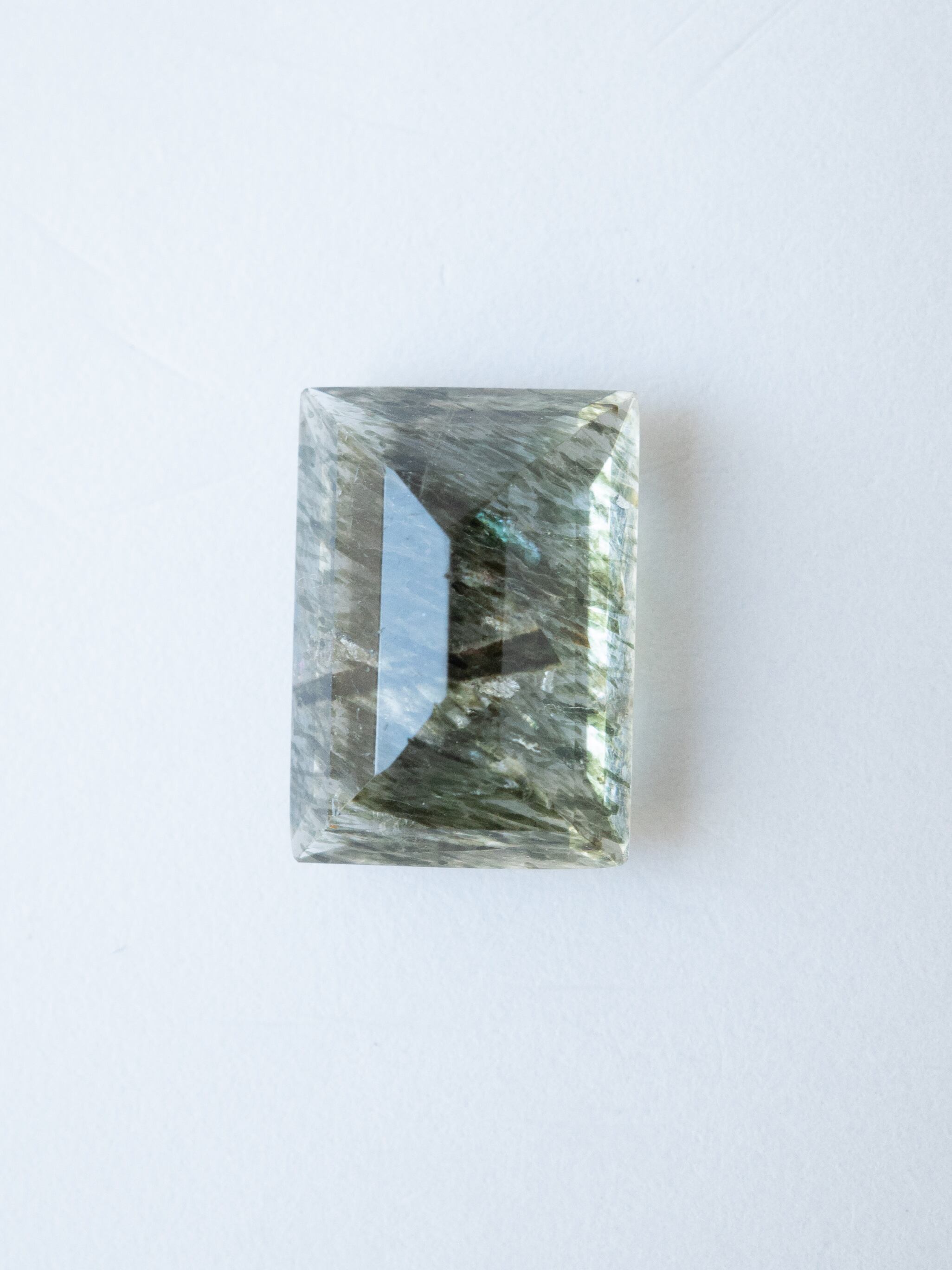 E4★特選NEW★希少石♢激安☆【11mmグリーンエピドートインクォーツ】❤️ E4☆特選NEW☆希少石♢激安☆【11mmグリーンエピドートインクォーツ】❤️