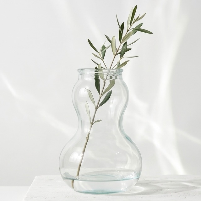Glass vase