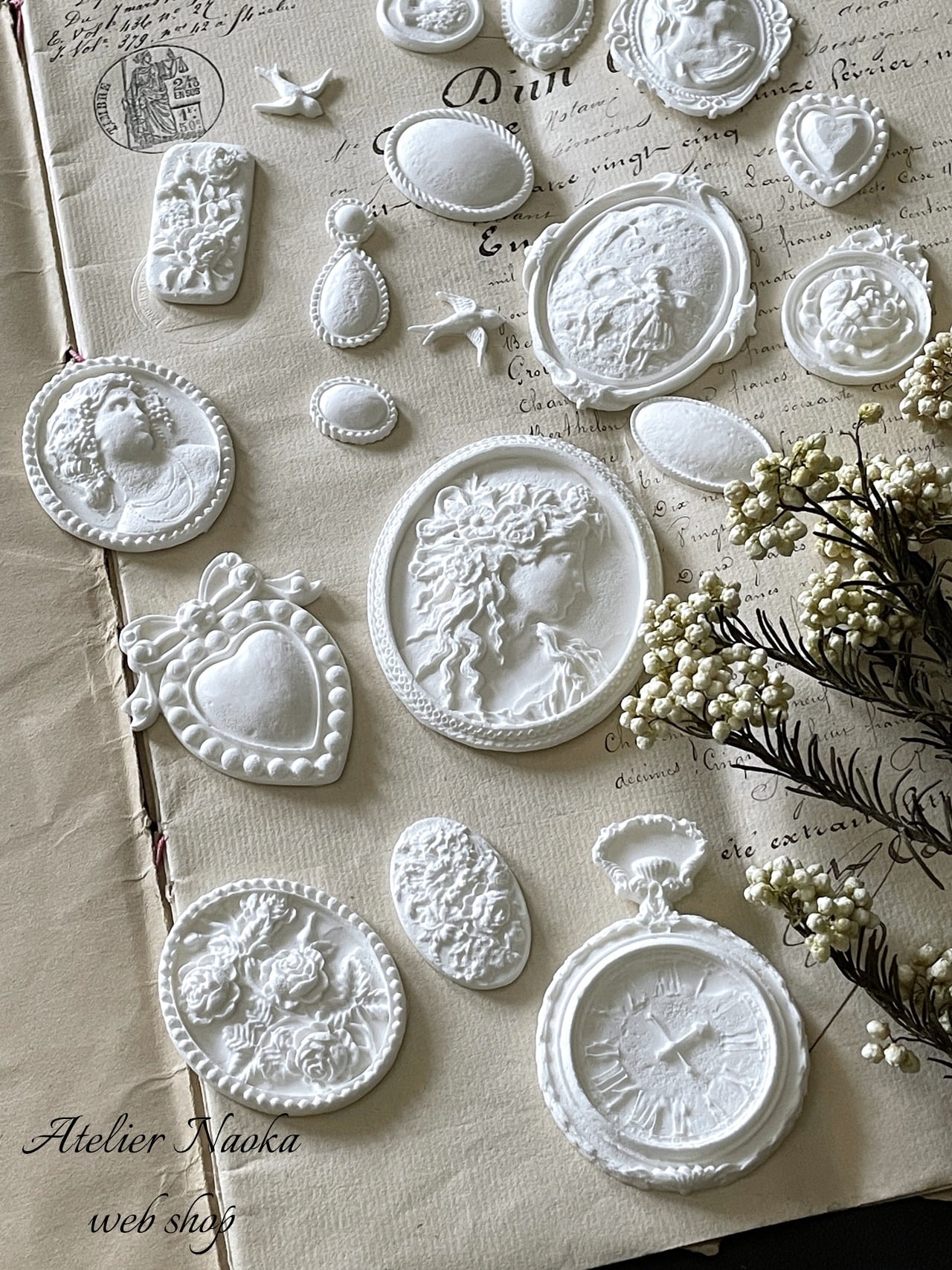 カメオ、時計、ジュエリー等 シリコンモールド | シリコン