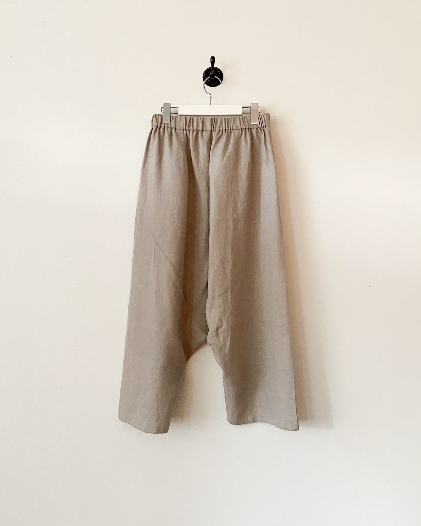 evam eva リネンのサルエルパンツ evam eva リネンサルエルパンツ linen sarrouel pants | evam