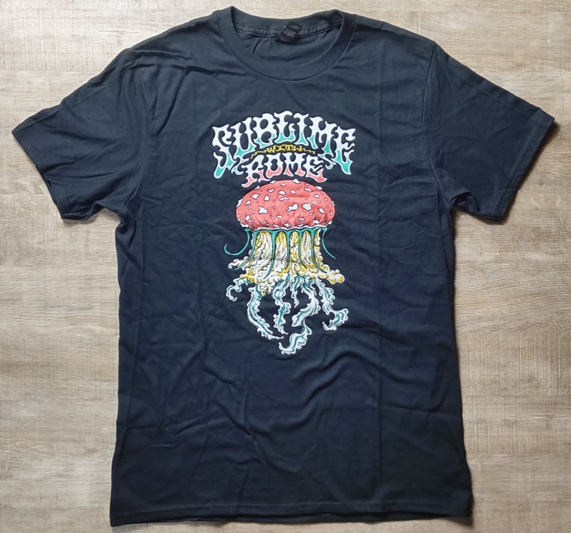 THE AGGROLITES - AGGROPANTHER - MAROON - T-SHIRT