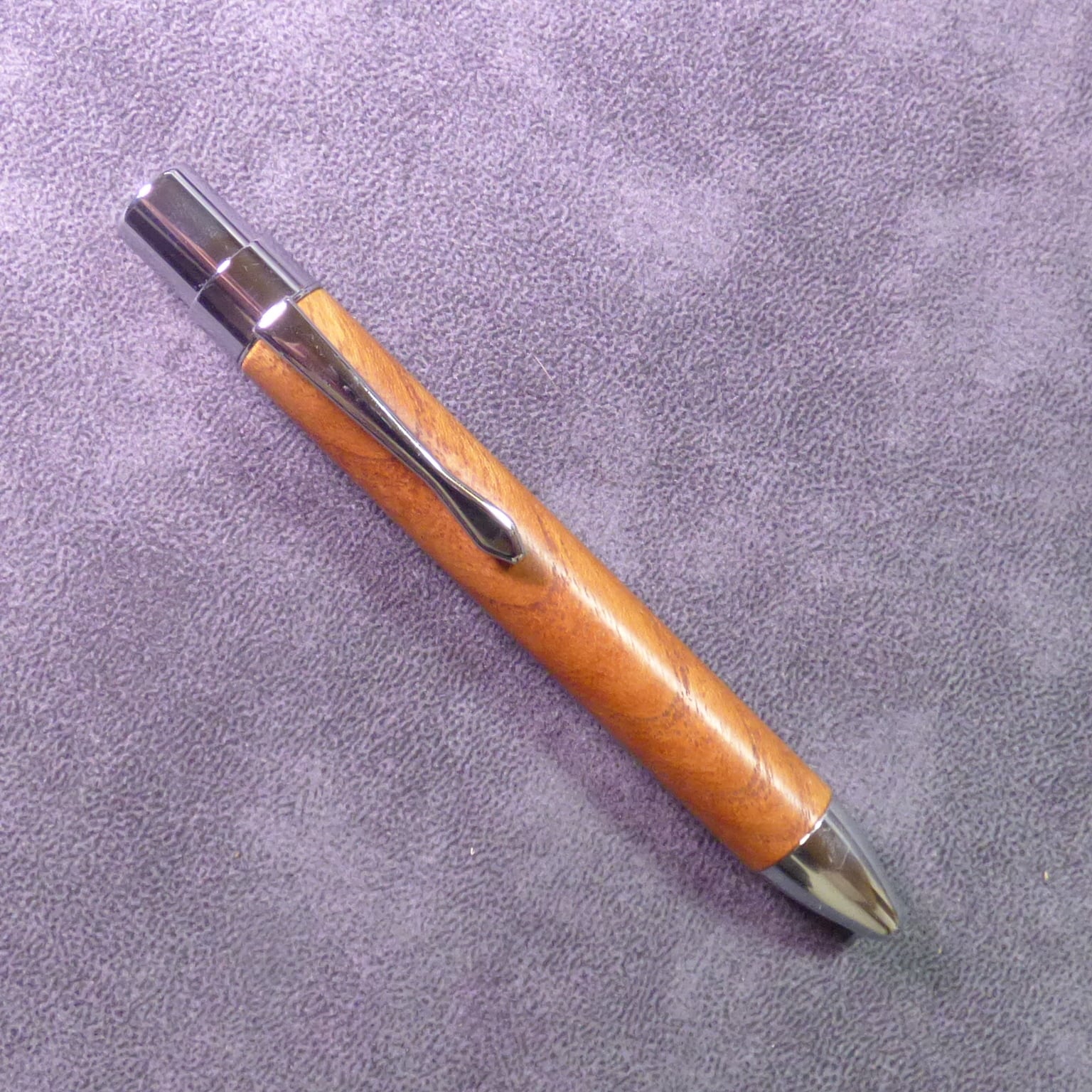 クラフトエー 本カリン 瘤 紅白 ローラーボール craftA ボールペン