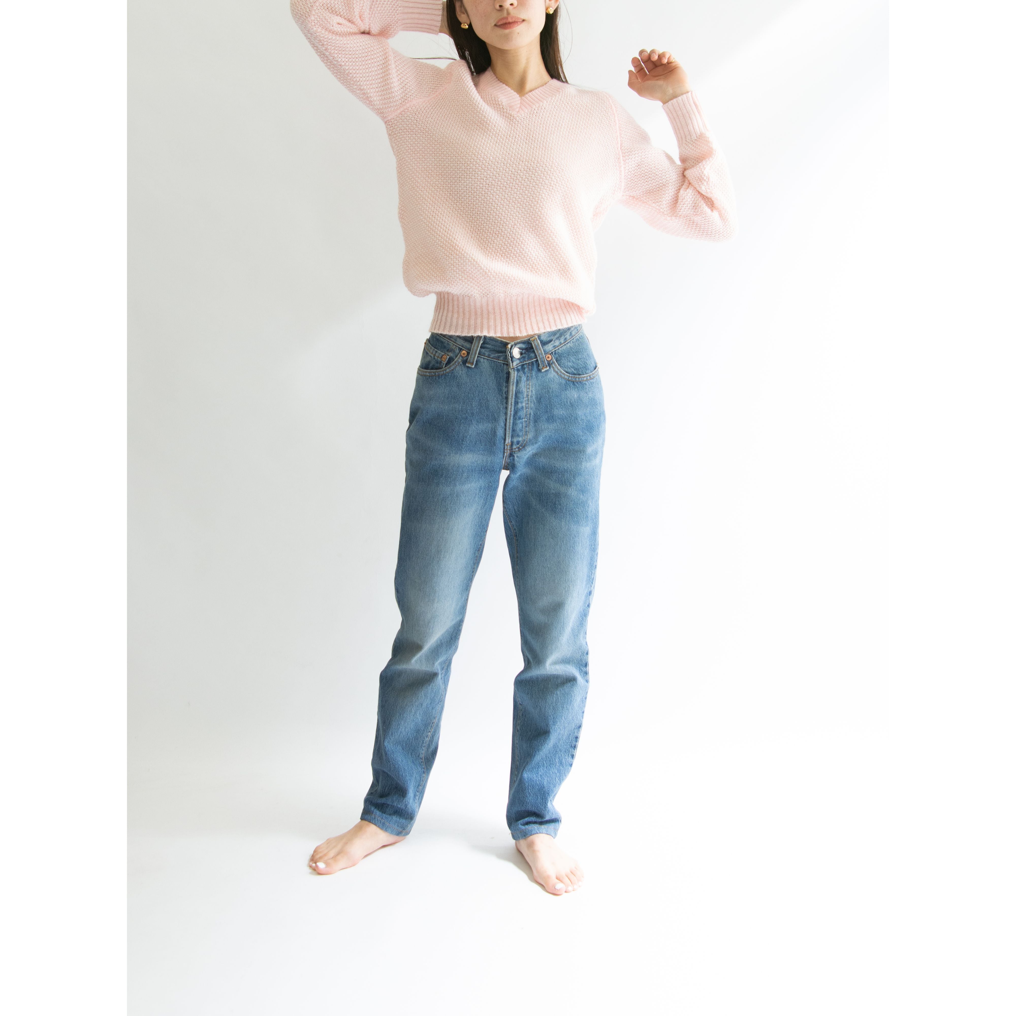 【courreges paris】Made in France 70's acrylic-mohair v-neck sweater(クレージュ アクリルモヘヤVネックニットプルオーバー セーター)12a