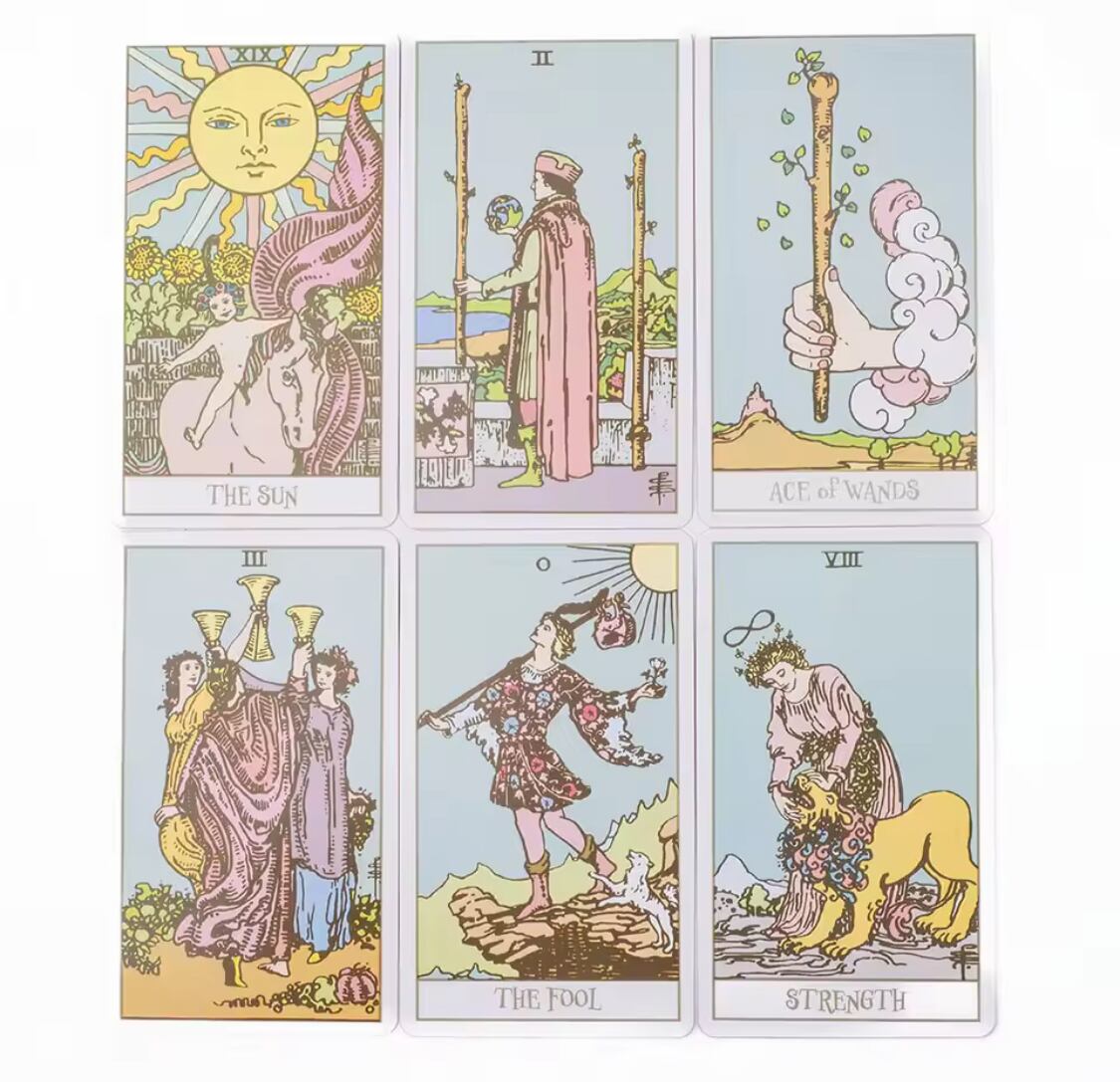 ピンクボーダータロットカード