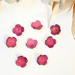 【アウトレット】３Dレザーフラワー クローバーS (ピンなしタイプ)8個入(レッド)