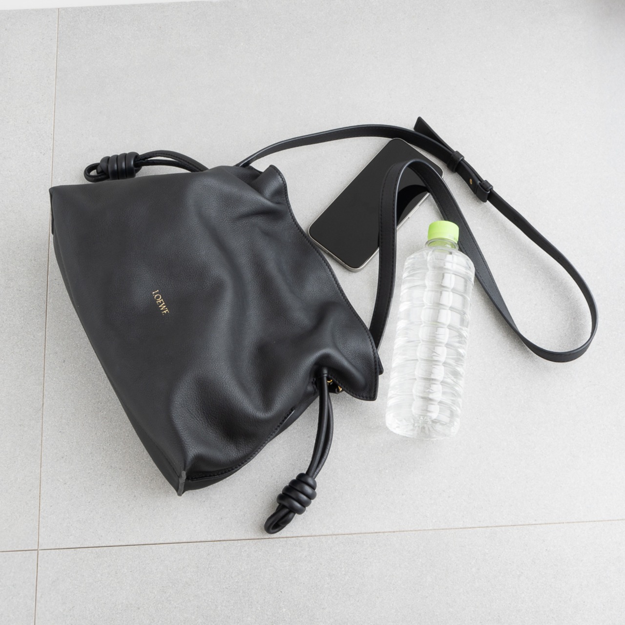 ロエベ フラメンコ クラッチ ミディアム ショルダーバッグ ブラック レザー