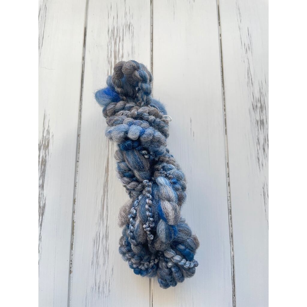 アートヤーン 手紡ぎ糸【23-0106】