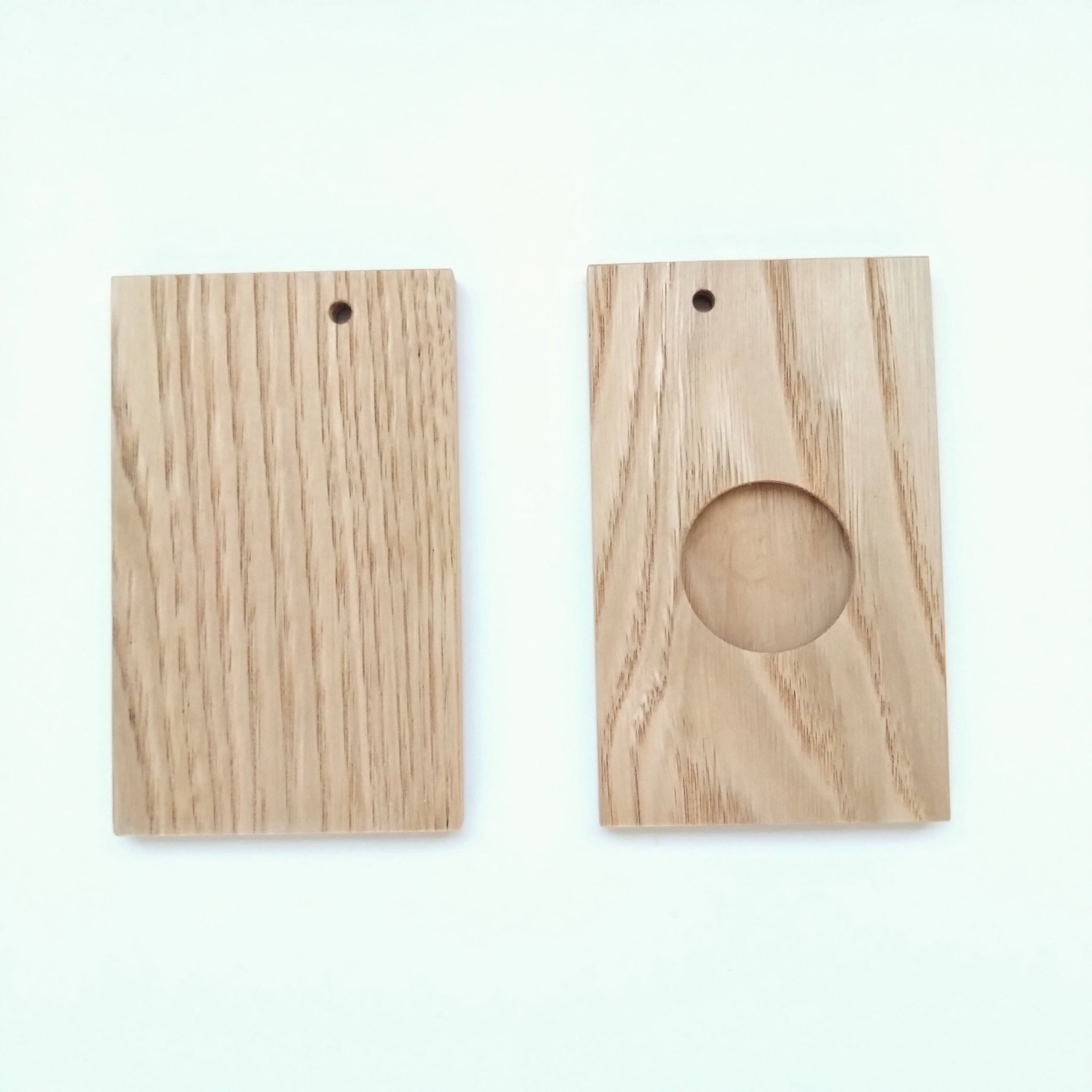 木製パスケース(栗、欅) | MIYABI WOODWORKS（ミヤビウッドワークス