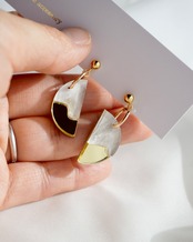 溶ける月(揺れる)shiro