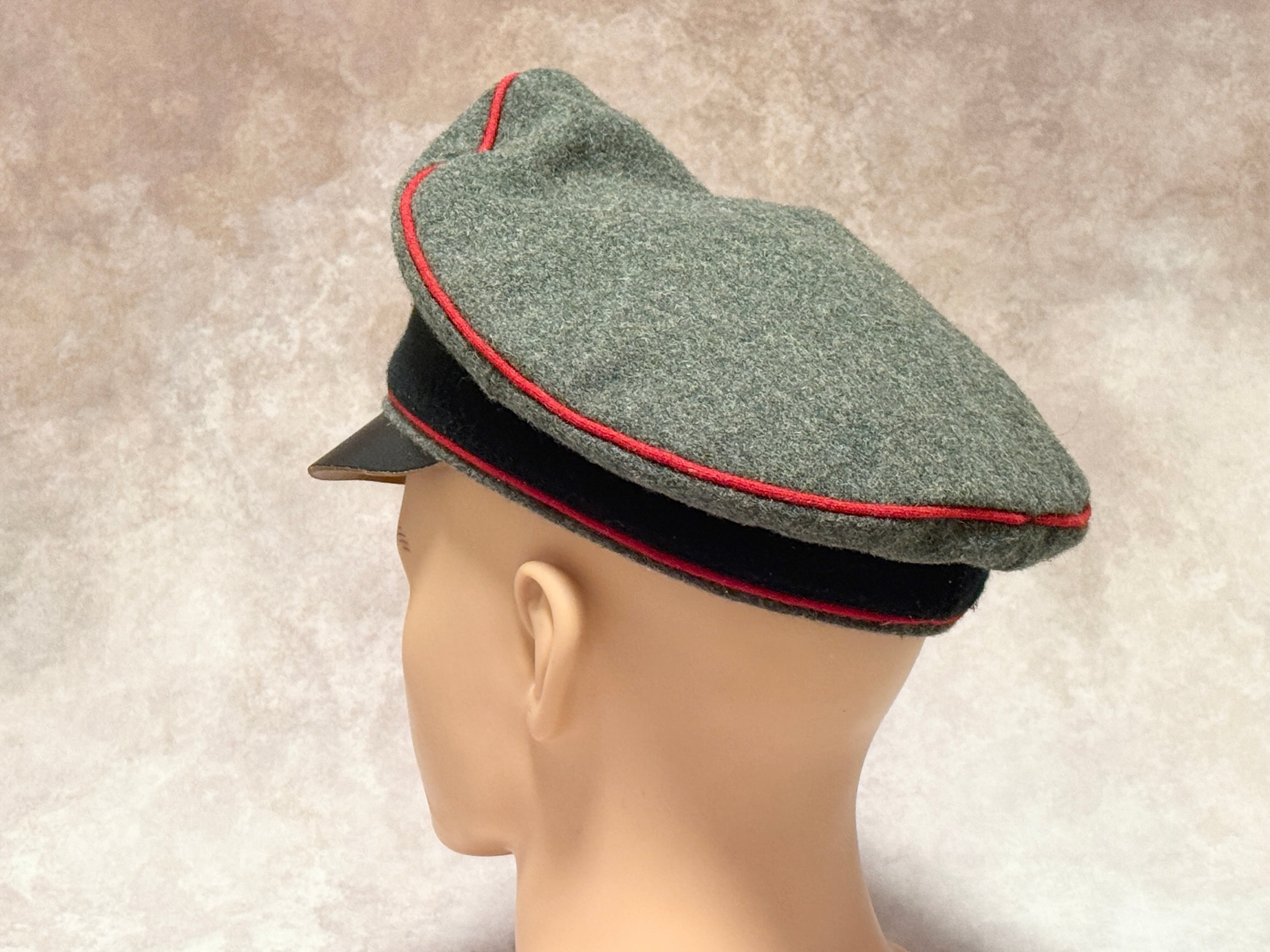 USED】WWII ドイツ国防軍 砲兵科 将校用クラッシュキャップ（59cm