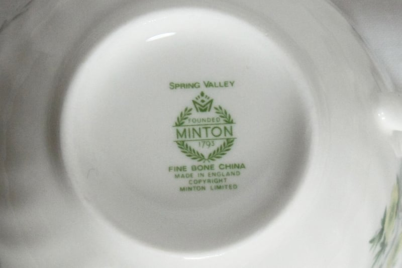 ミントン MINTON SPRING VALLEY カップ&ソーサー | 中古 ミントン MINTON SPRING VALLEY カップ&ソーサー | 中古