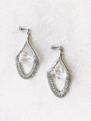 Acqua ghiaccio chandelier earrings