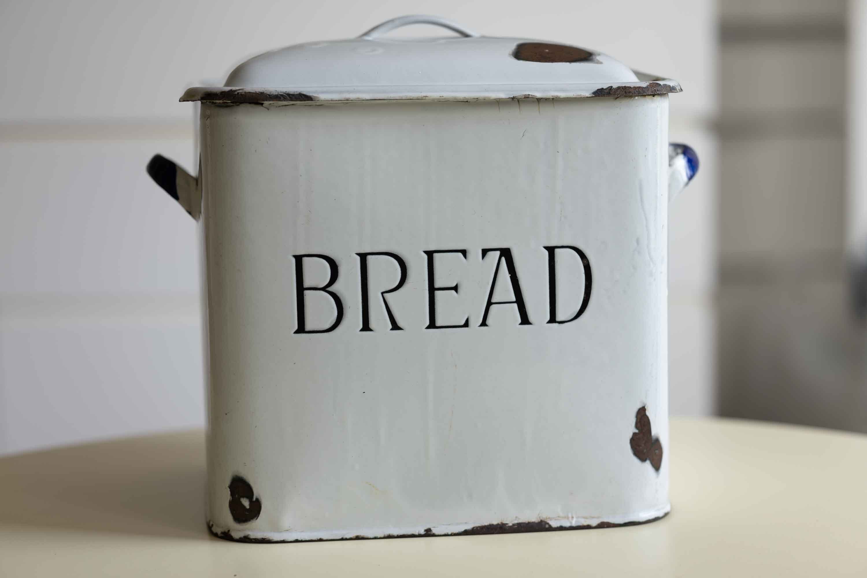 英国アンティーク ブレッド缶 古いタイプ No.38