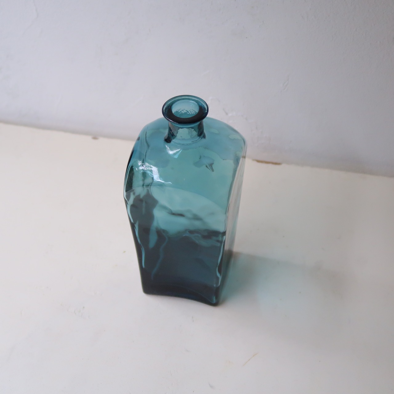 ブルーグリーンのケルデル瓶
